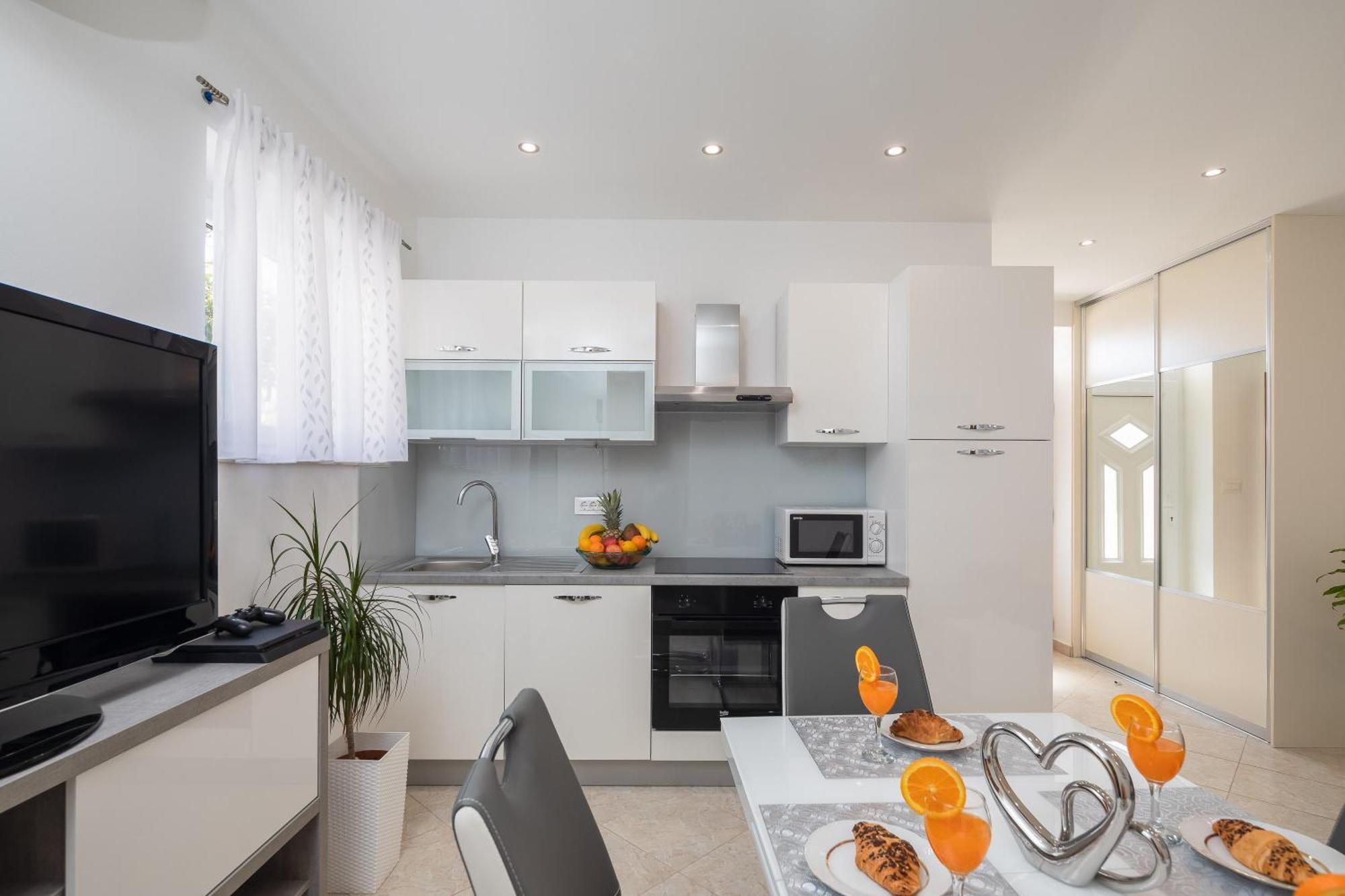אומיס Fba Family Beach Apartments חדר תמונה