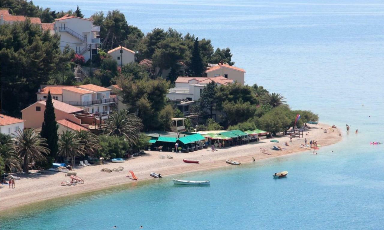 אומיס Fba Family Beach Apartments מראה חיצוני תמונה